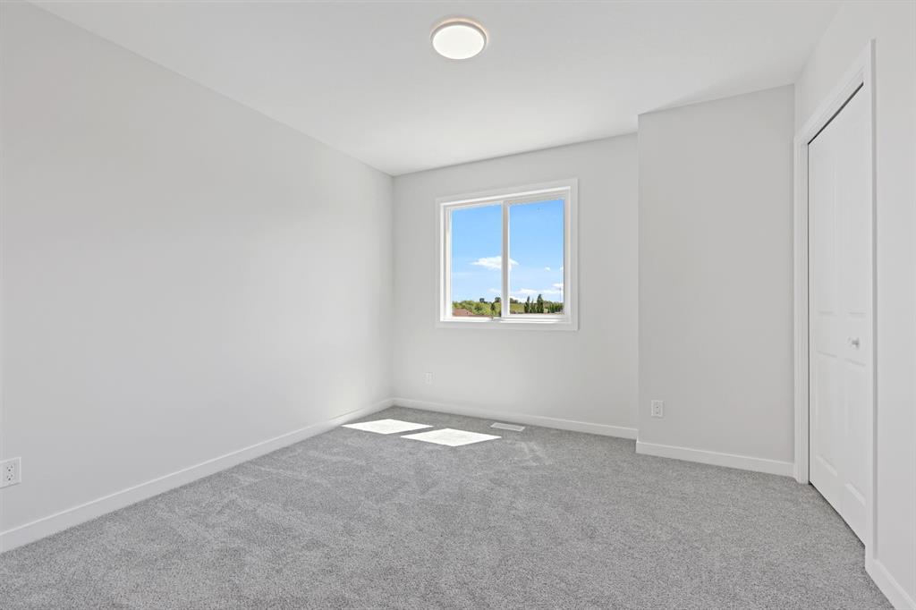 13 Park Lane Property Photo 16