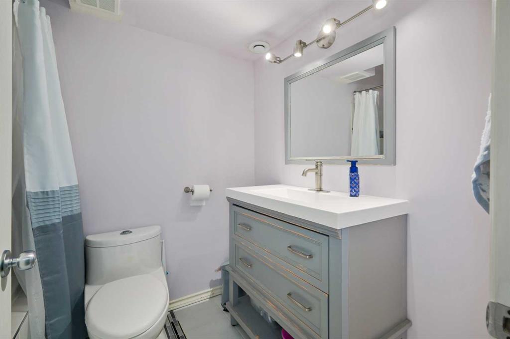 20 Bridlecrest Court Property Photo 24