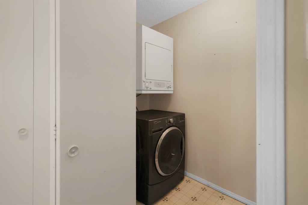 1717 60 228 Property Photo 21