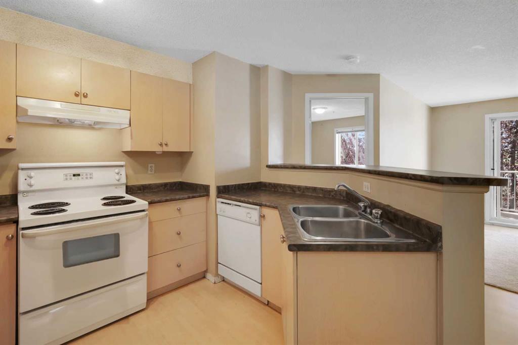 1717 60 228 Property Photo 23