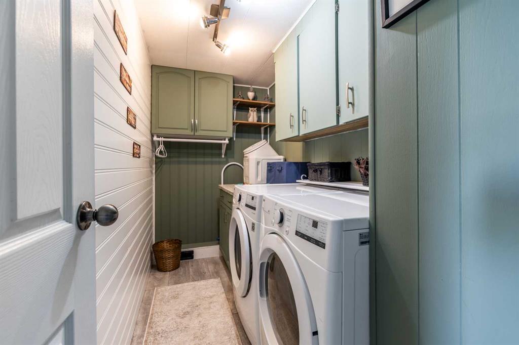 60 De Havilland Boulevard Property Photo 19