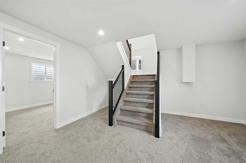3732 47 Street Property Photo 20