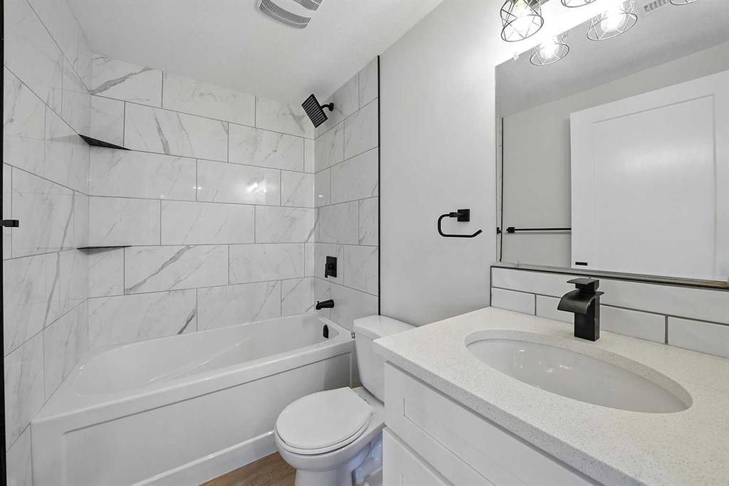3732 47 Street Property Photo 25