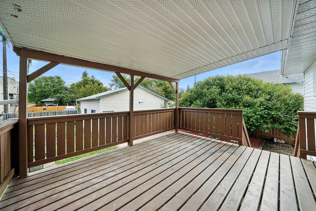 3732 47 Street Property Photo 30