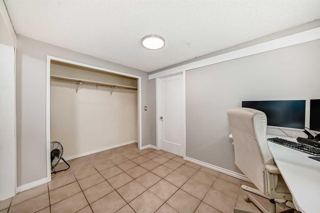 395 Shawcliffe Circle Property Photo 24