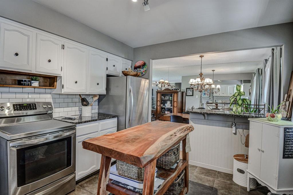 4732 8 Avenue Property Photo 12
