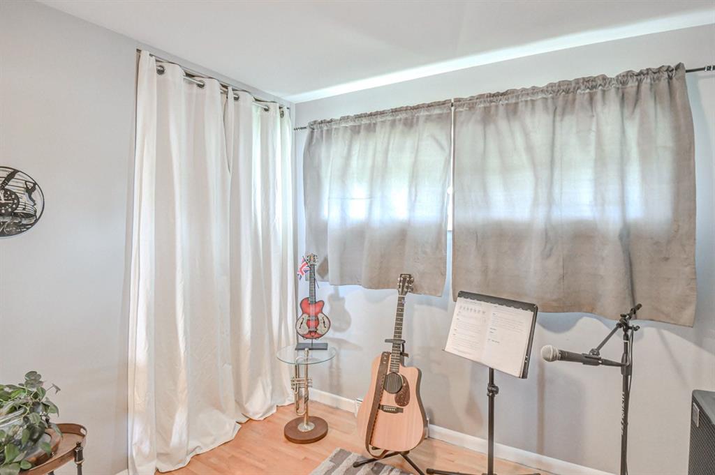 4732 8 Avenue Property Photo 19
