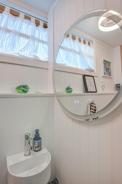 4732 8 Avenue Property Photo 26