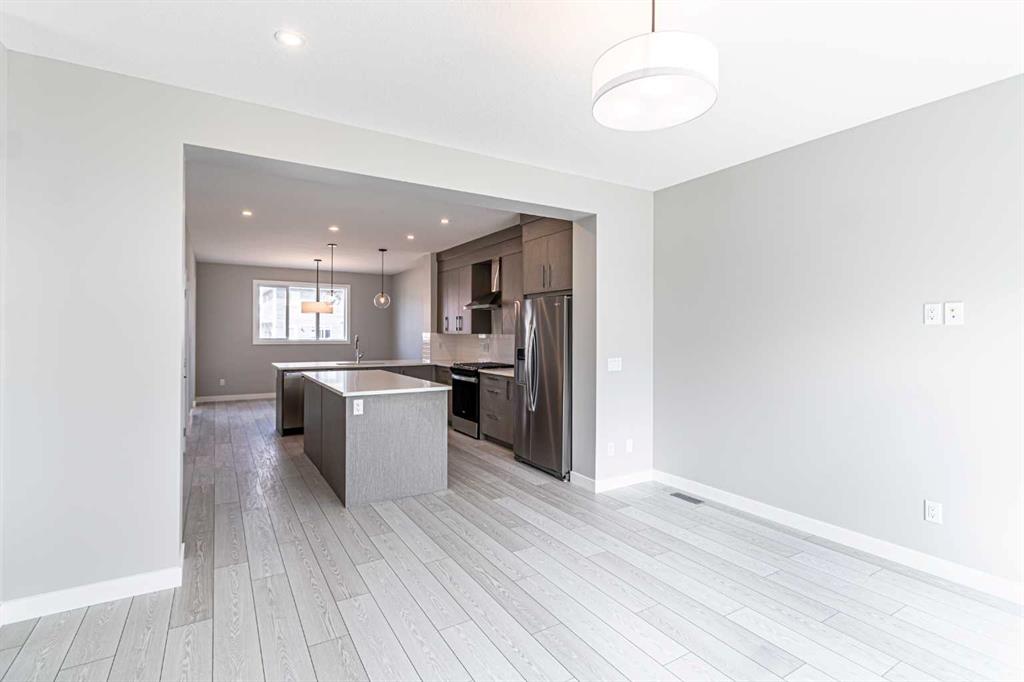 121 Dawson Wharf View Property Photo 4