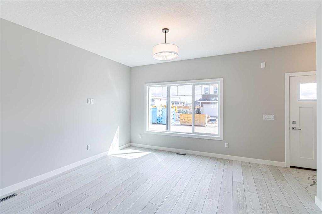 121 Dawson Wharf View Property Photo 6