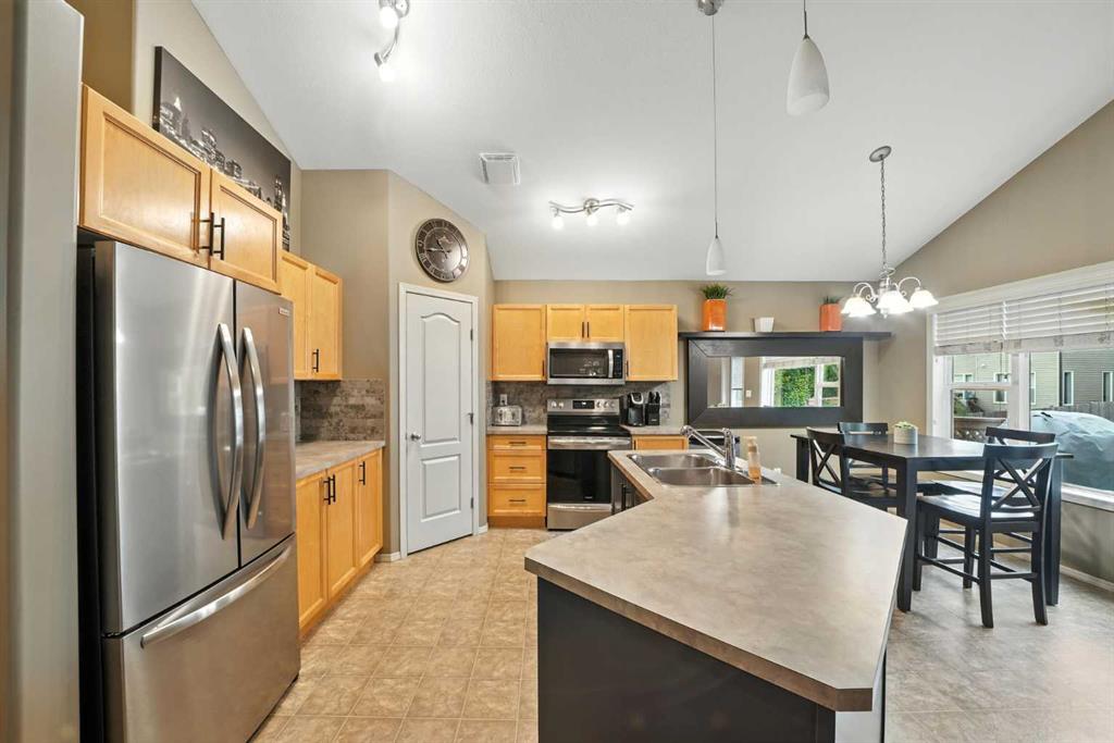 11 Wiley Crescent Property Photo 3