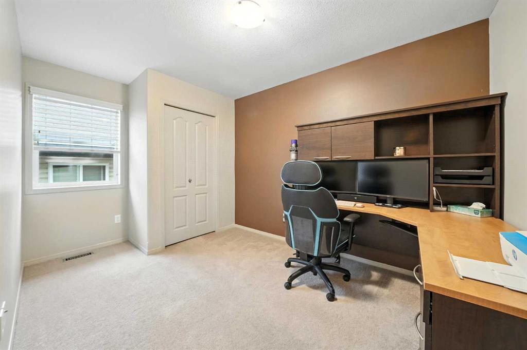 11 Wiley Crescent Property Photo 8