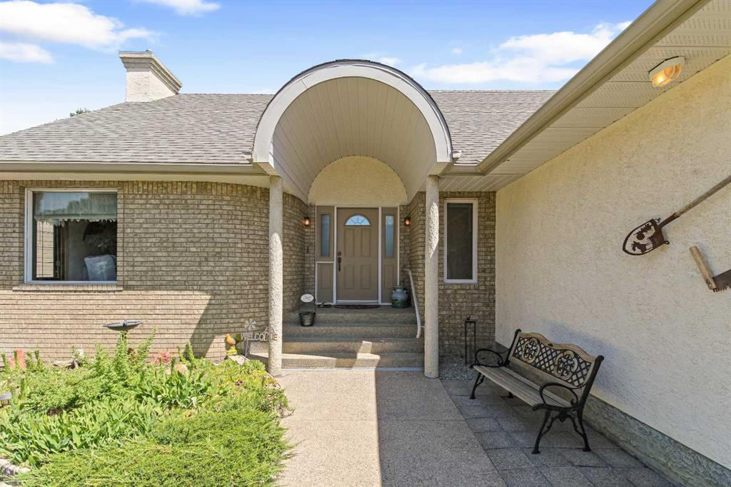 131 Fairway Drive Property Photo 2