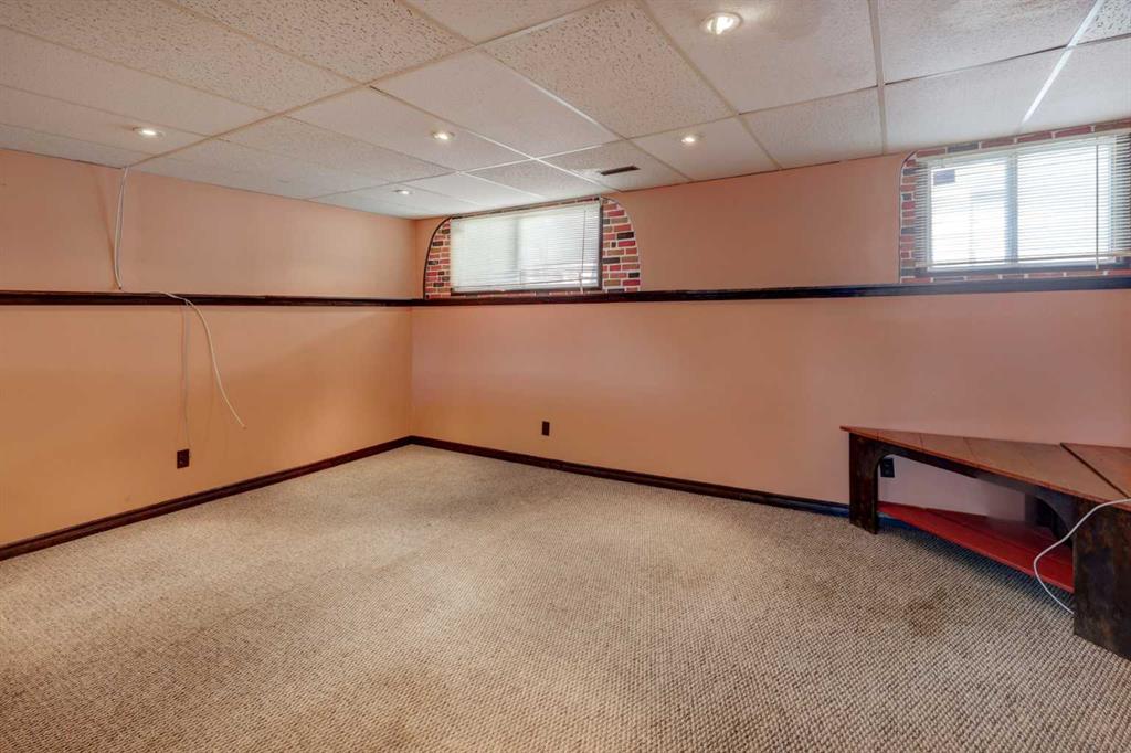355 Pinewind Road Property Photo 26