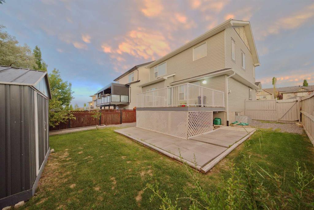 188 Panamount Manor Property Photo 30