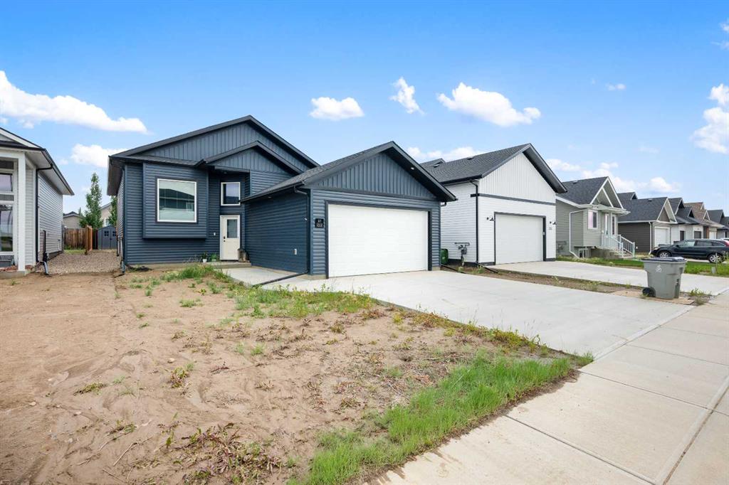 5512 14 Street Property Photo 2