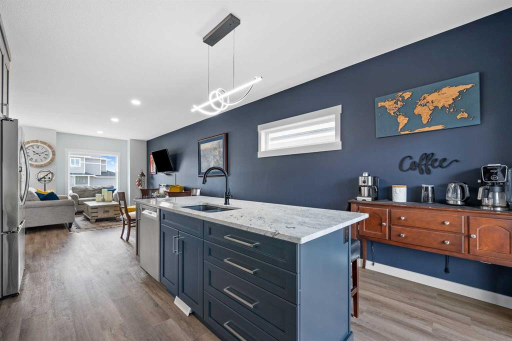 5512 14 Street Property Photo 11