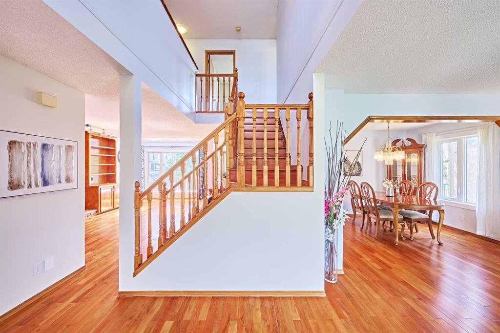 469 Hawkstone Drive Property Photo 3