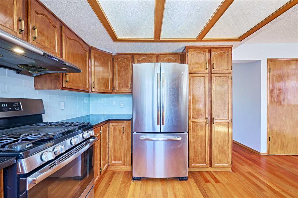469 Hawkstone Drive Property Photo 12