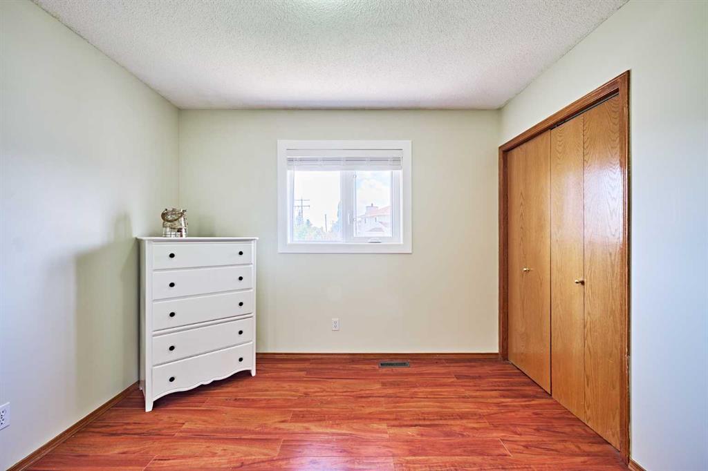469 Hawkstone Drive Property Photo 25