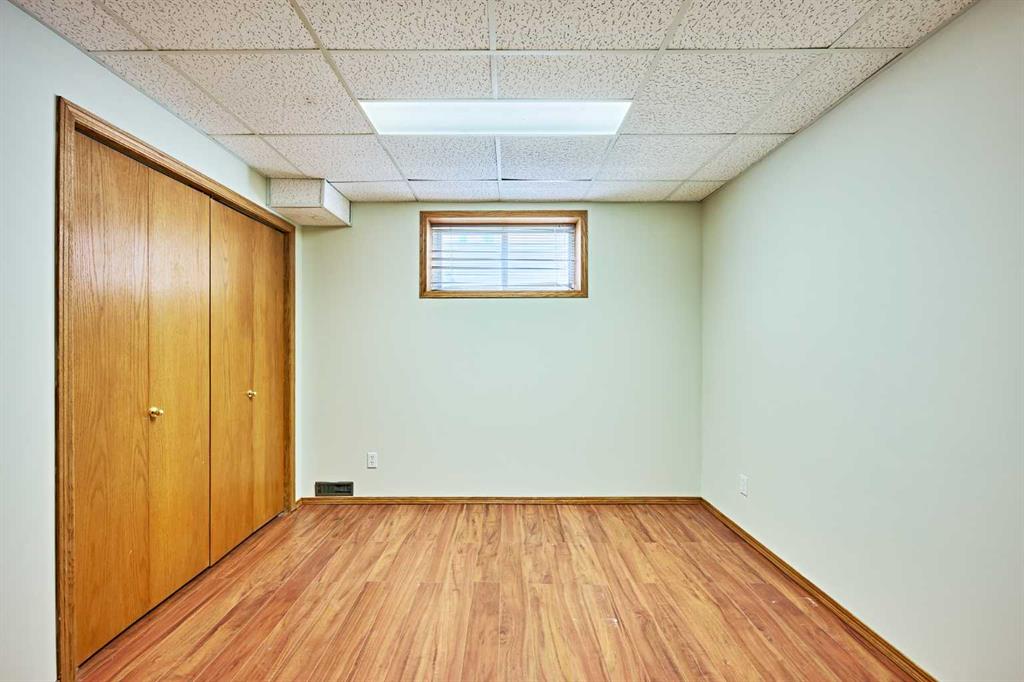 469 Hawkstone Drive Property Photo 38