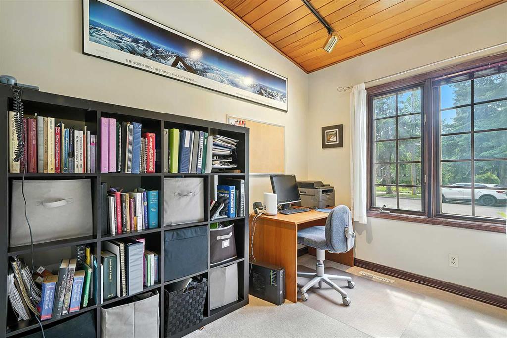 4758 56 Street Property Photo 28