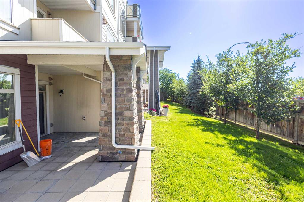 16 Auburn Bay Link 108 Property Photo 25