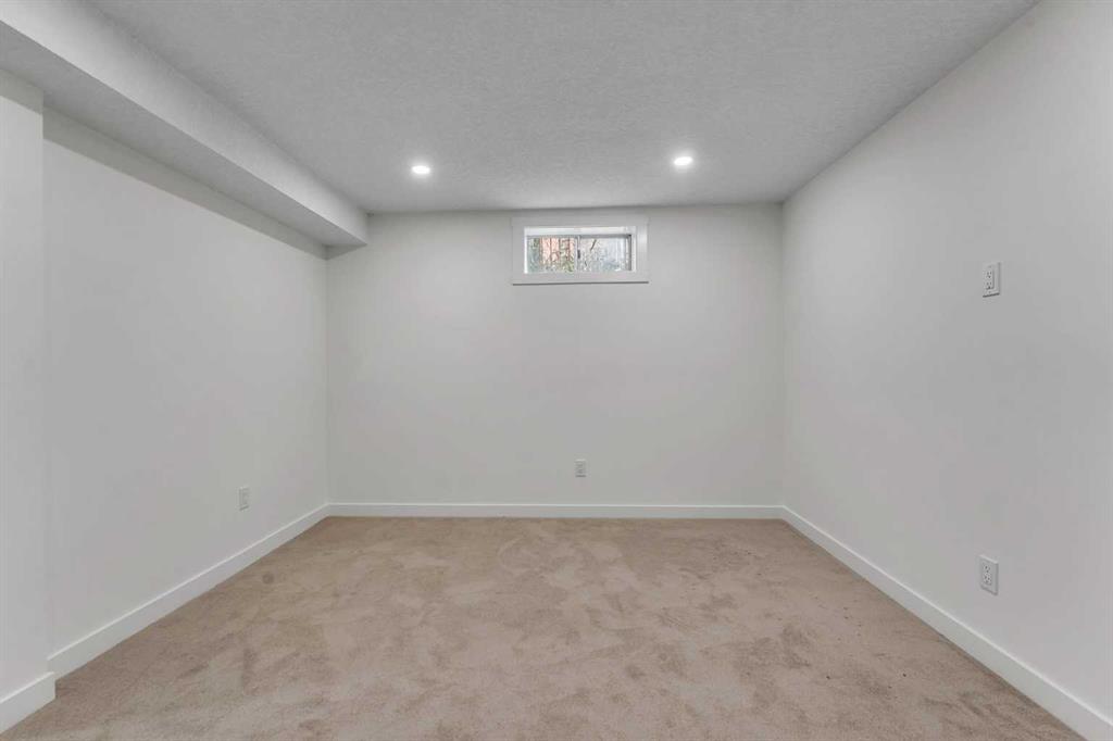 61 Martindale Court Property Photo 28