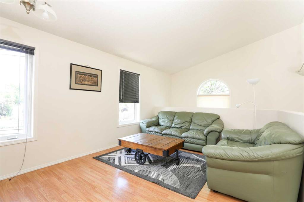 1195 7 Avenue Property Photo 4