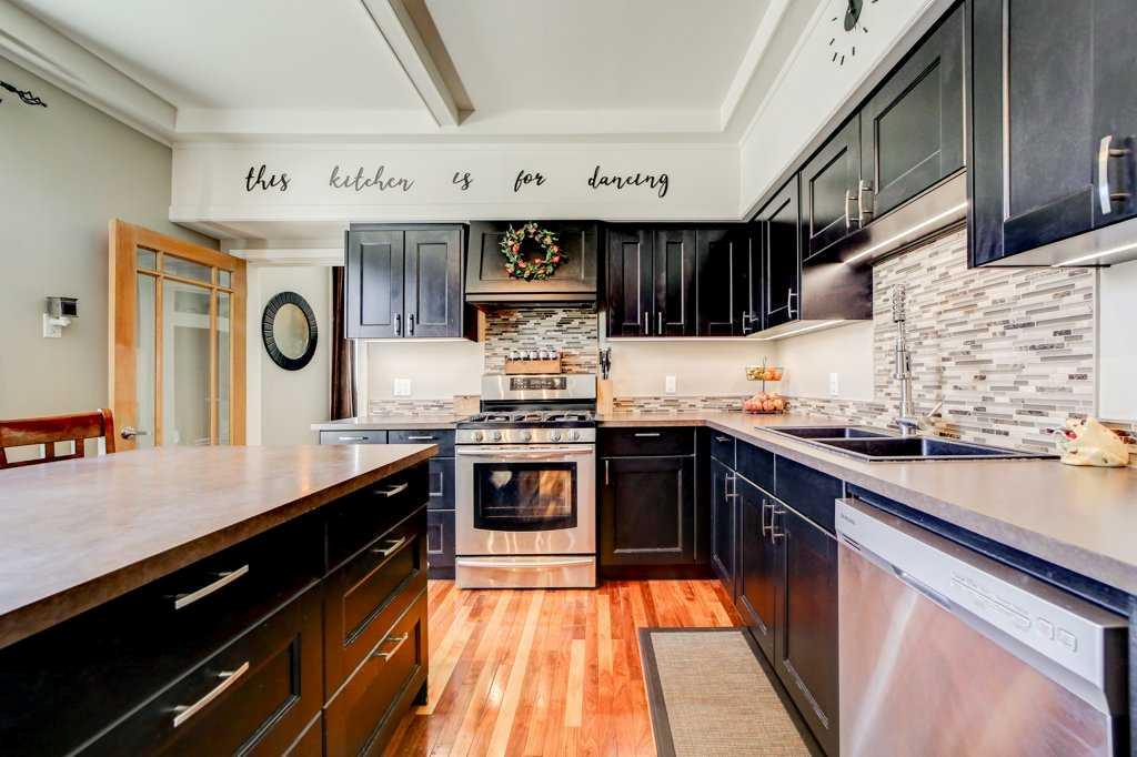 7817 22 Avenue Property Photo 18