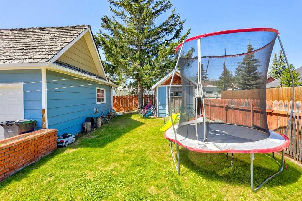 7817 22 Avenue Property Photo 45