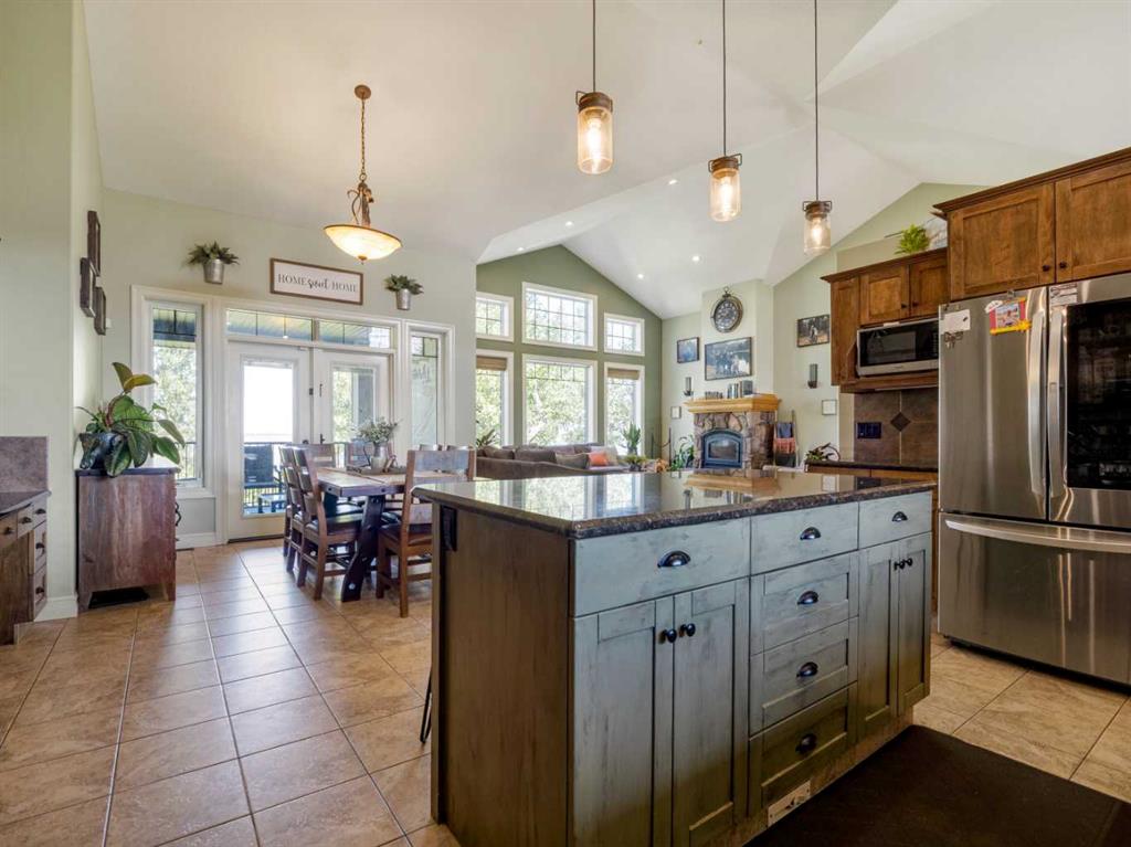 90038 Range Rd 165 Property Photo 17