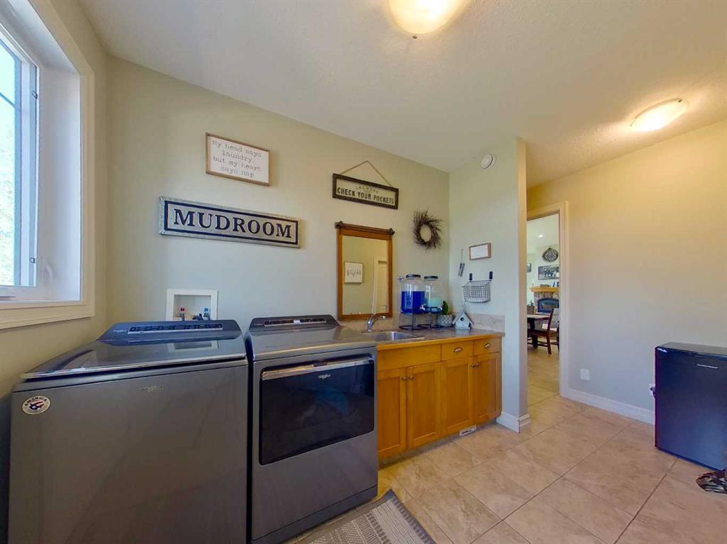 90038 Range Rd 165 Property Photo 22