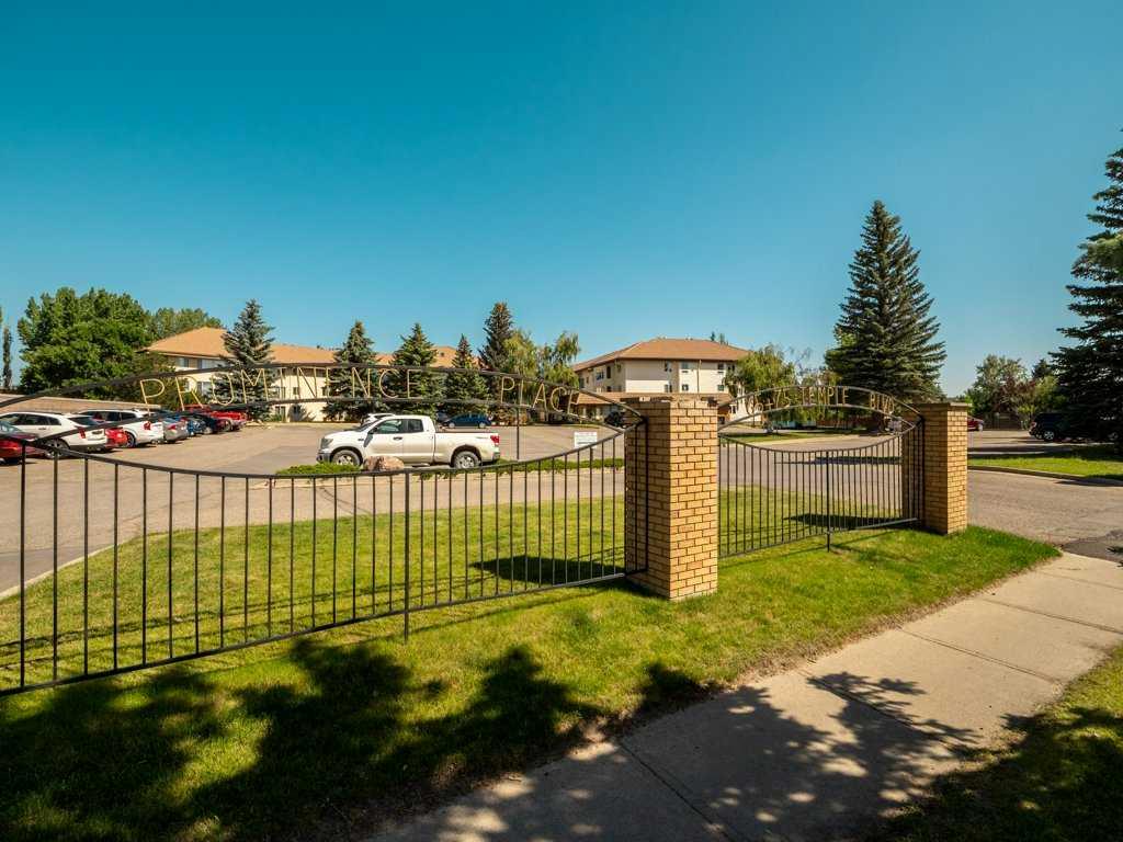 75 Temple Boulevard 202 Property Photo 1