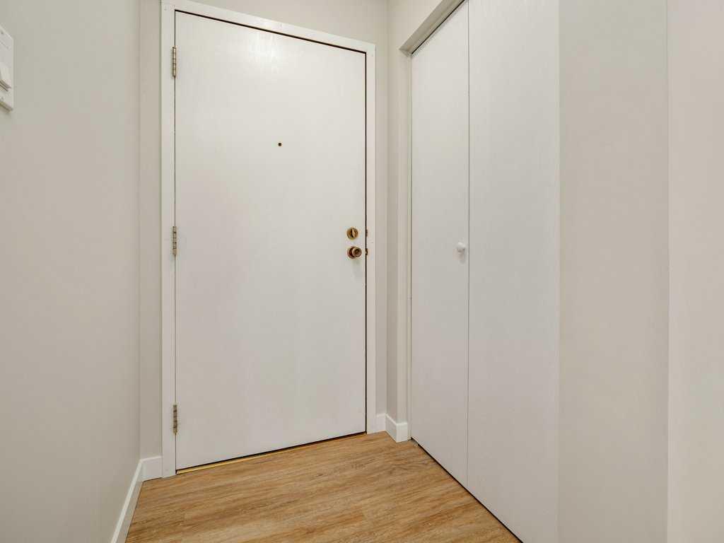 75 Temple Boulevard 202 Property Photo 10