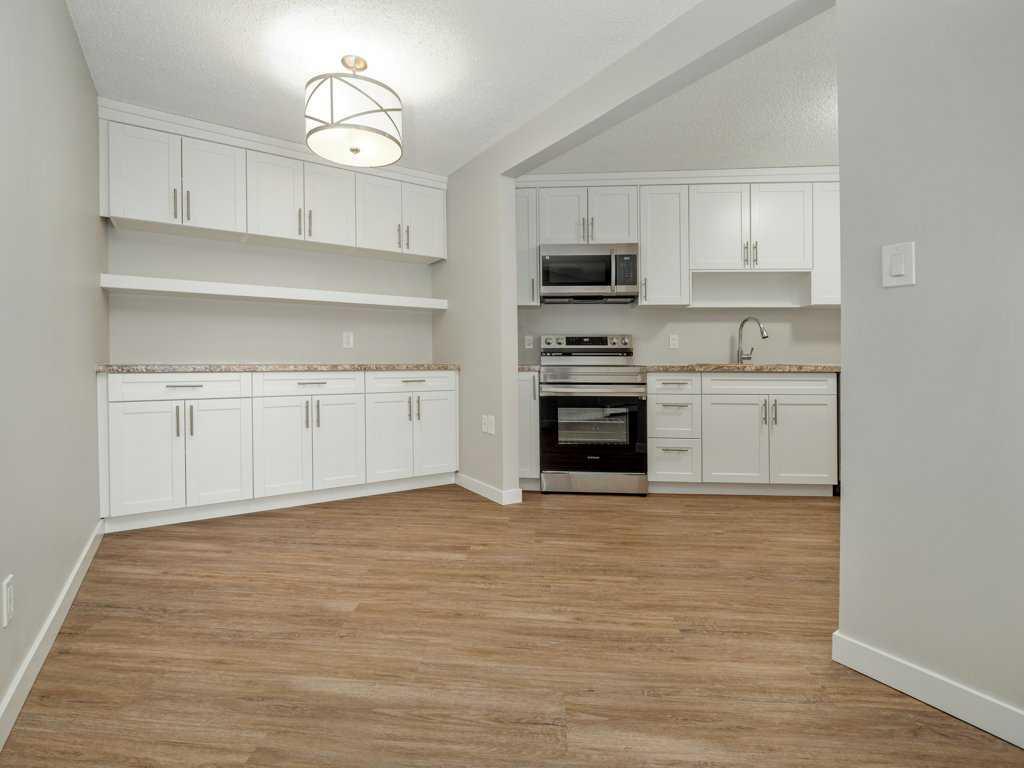 75 Temple Boulevard 202 Property Photo 16