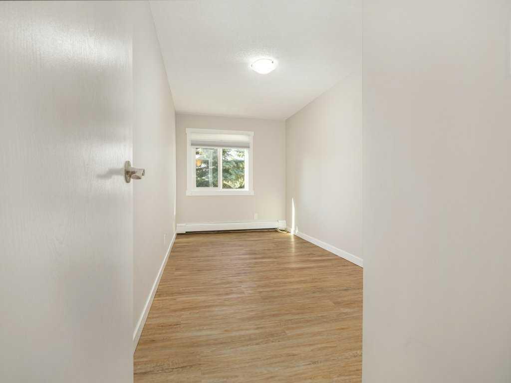 75 Temple Boulevard 202 Property Photo 24