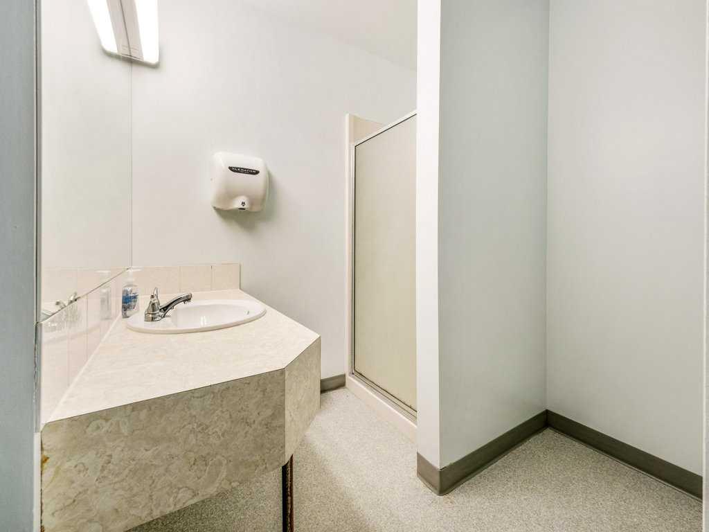 75 Temple Boulevard 202 Property Photo 45