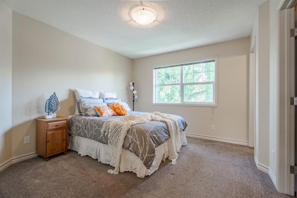 122 Inglewood Grove Property Photo 27
