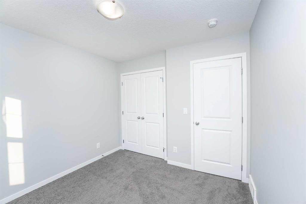 956 West Lakeview Drive Property Photo 27