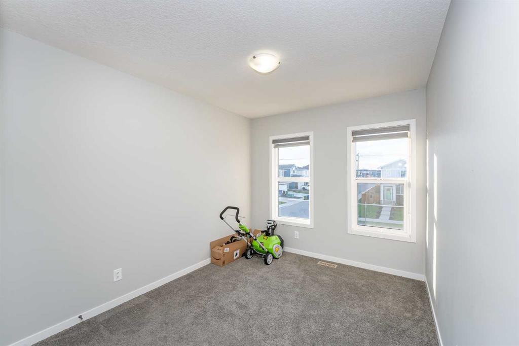 956 West Lakeview Drive Property Photo 28