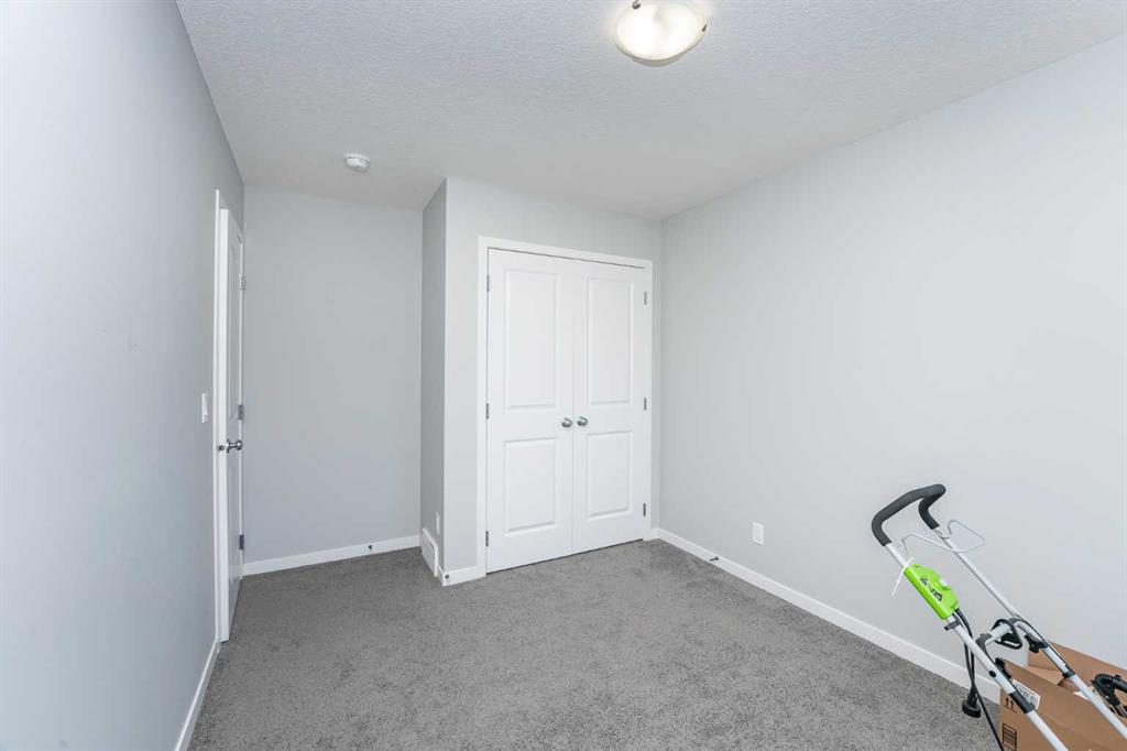 956 West Lakeview Drive Property Photo 29