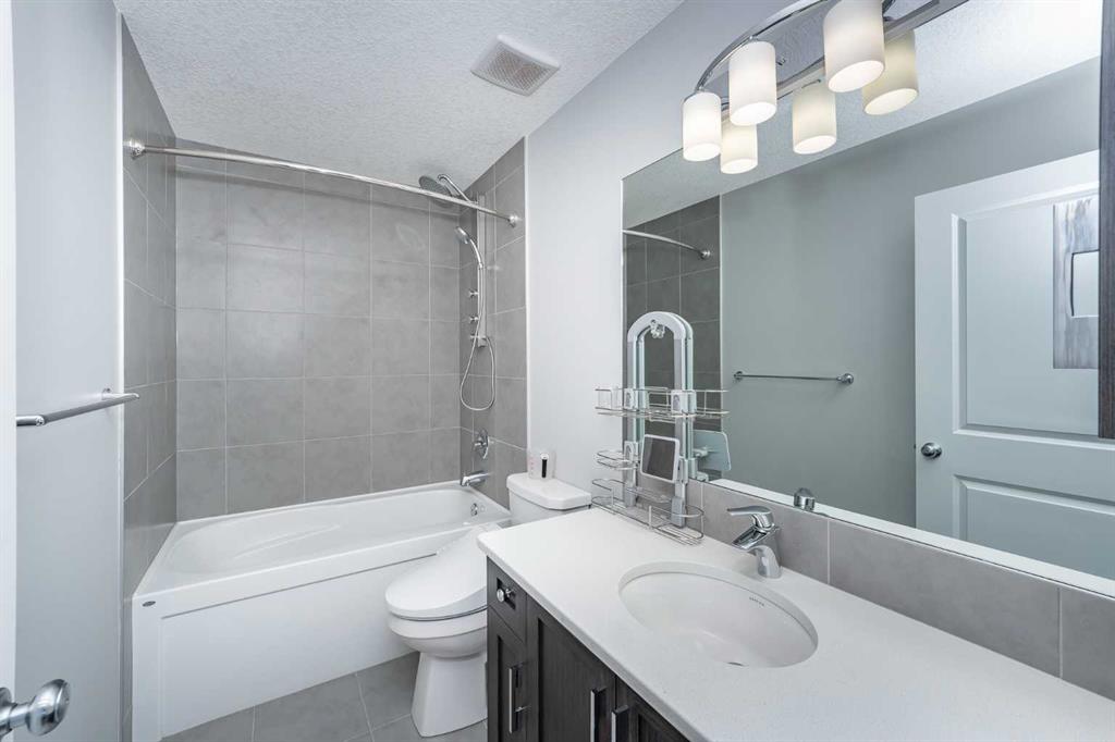 956 West Lakeview Drive Property Photo 30