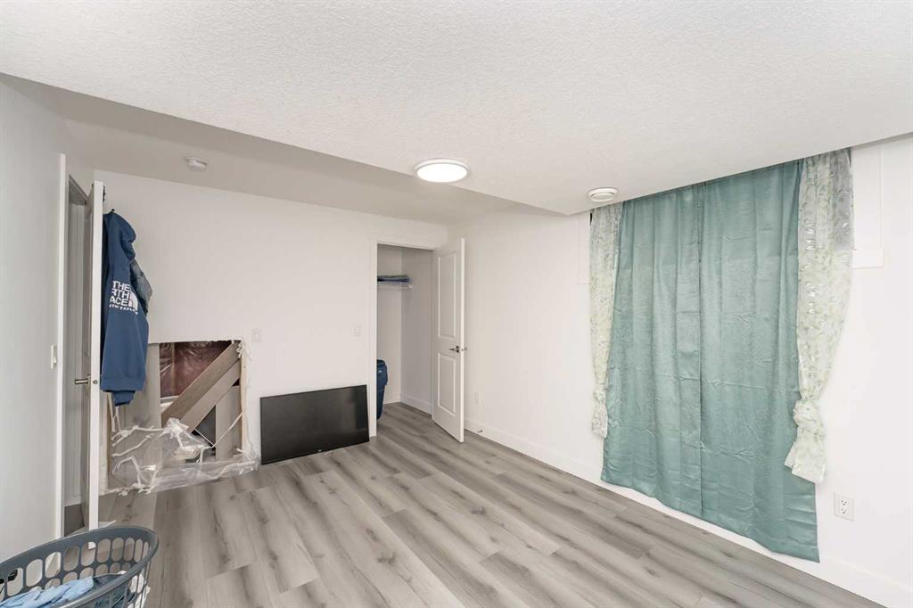 956 West Lakeview Drive Property Photo 35