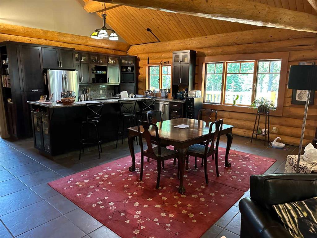 912 Wolverine Way Property Photo 17