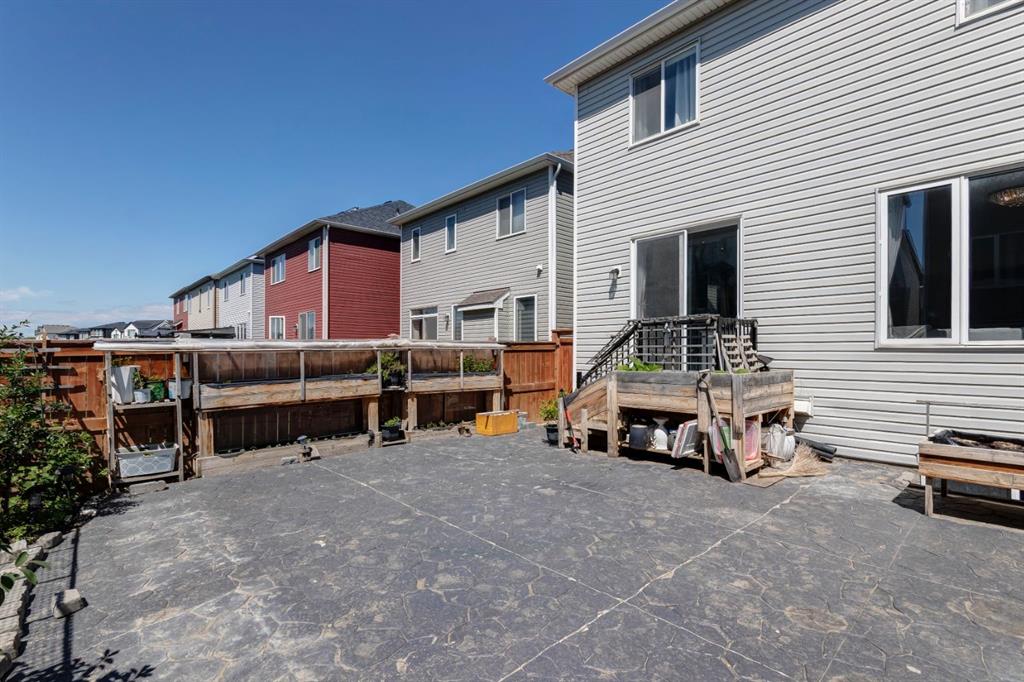165 Windrow Link Property Photo 32