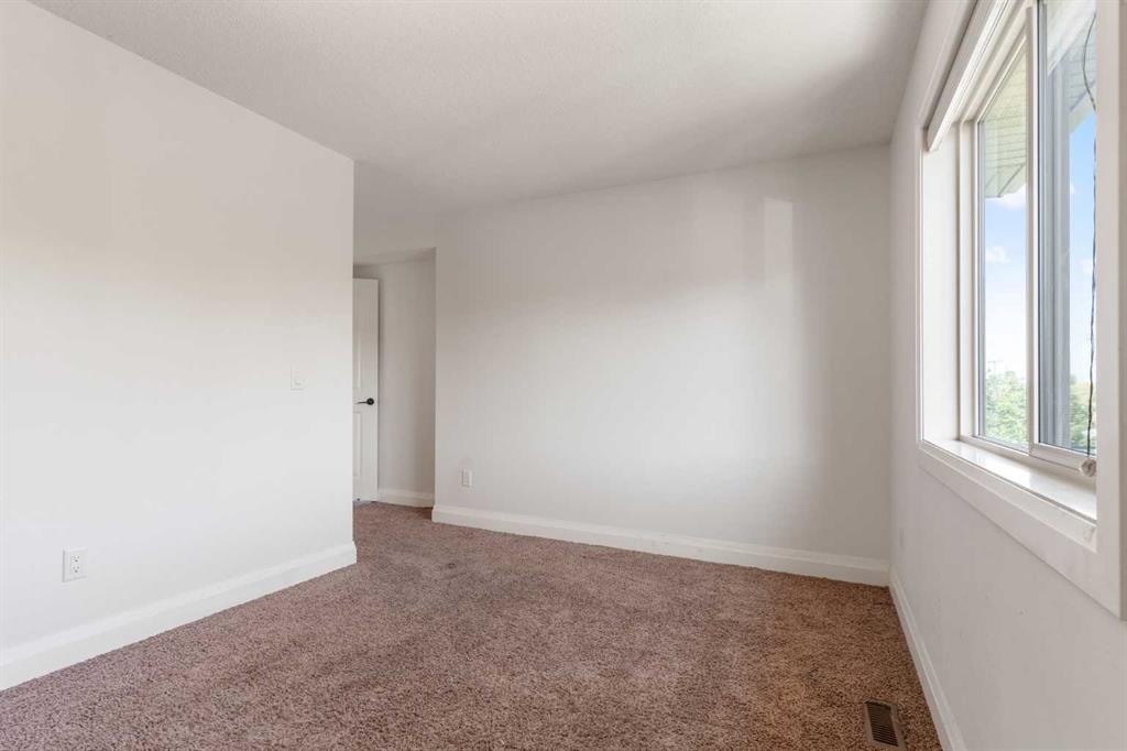 2528 10 Avenue Property Photo 11