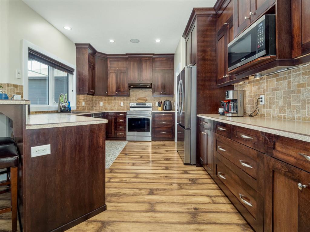 2546 Aspen Drive Property Photo 4