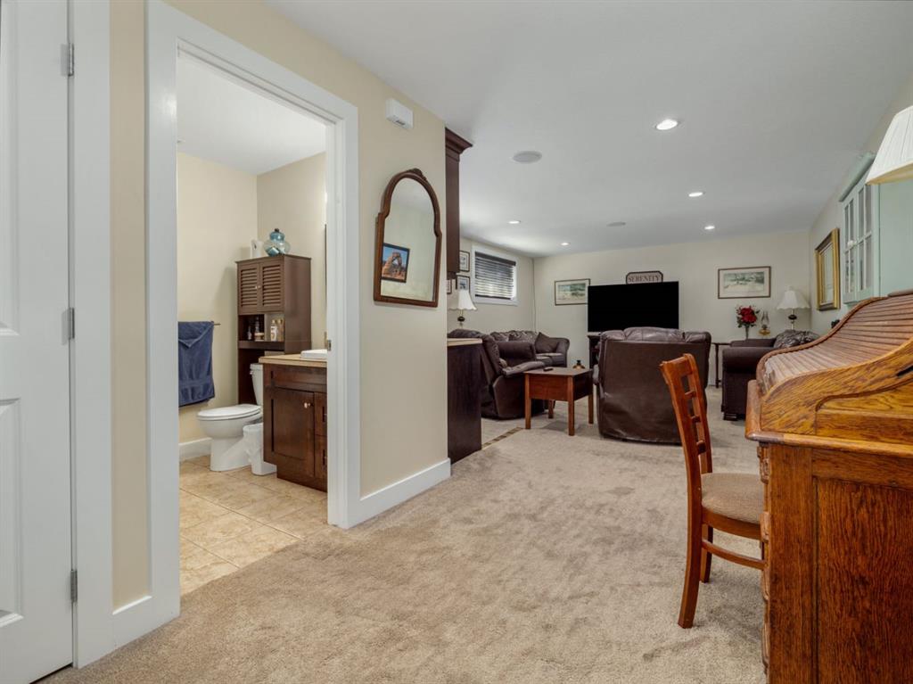 2546 Aspen Drive Property Photo 19