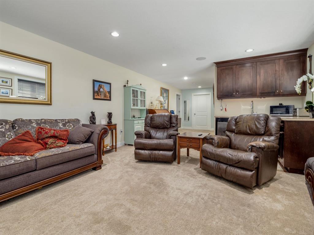 2546 Aspen Drive Property Photo 20